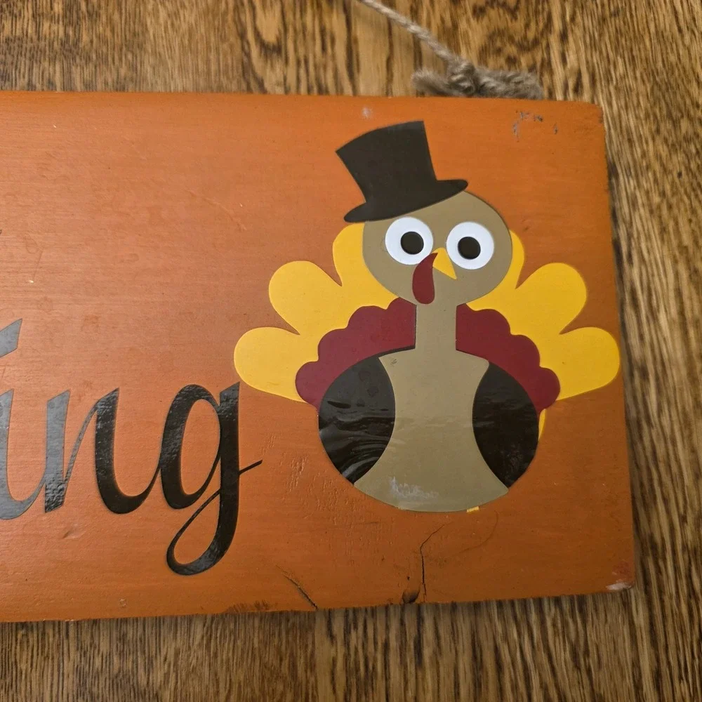 Reversible MERRY CHRISTMAS HAPPY THANKSGIVING Homemade Vinyl Wood Hanging Sign‎